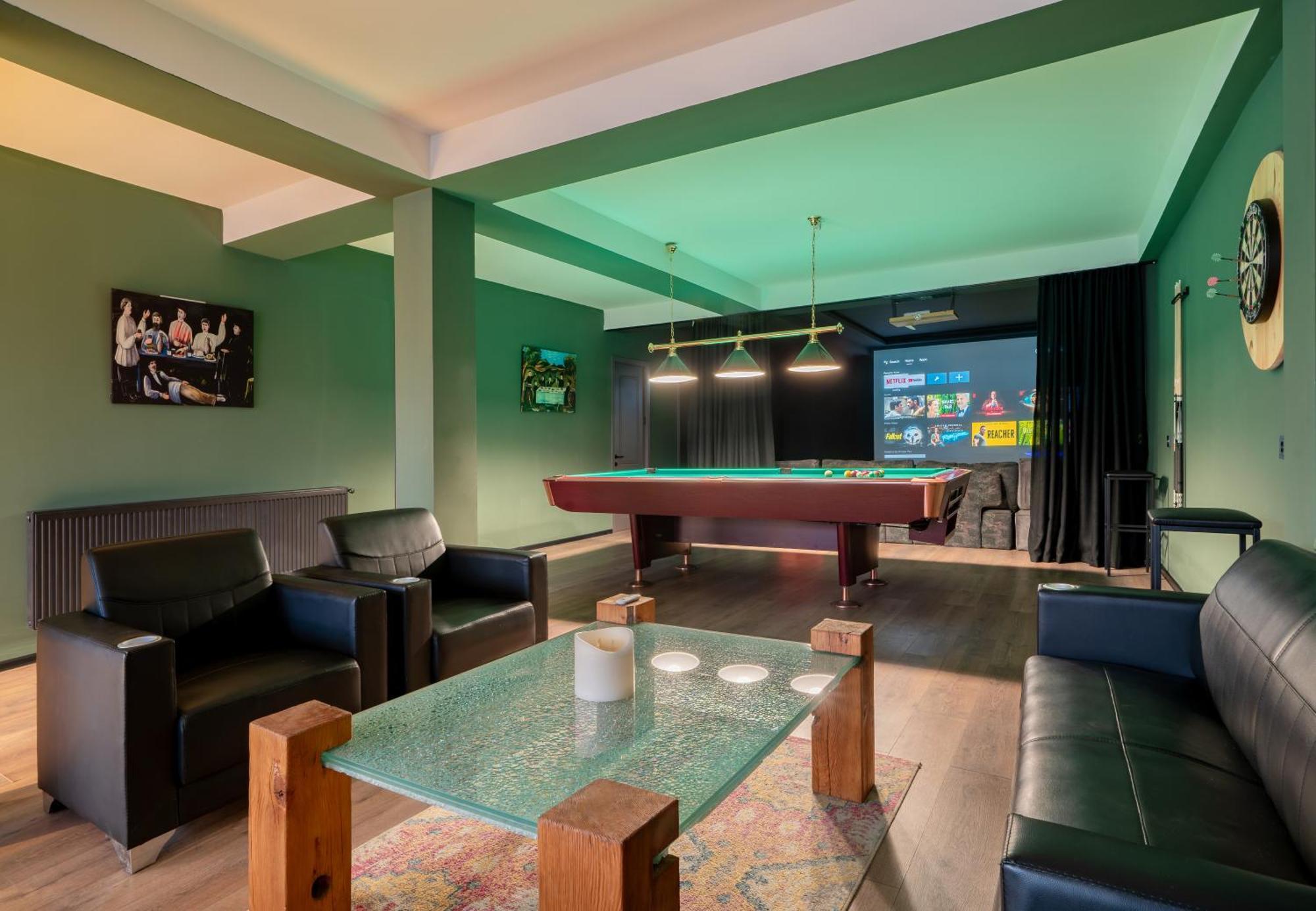 Niabi With Cinema And Billiards Appartement *