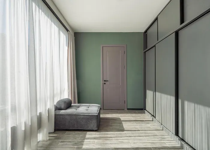 Niabi Apartments With Cinema And Billiards